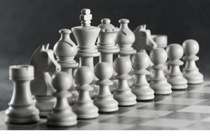 Competition Chess Pieces